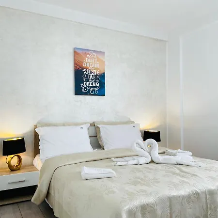 Gls Apartament Mamaia
